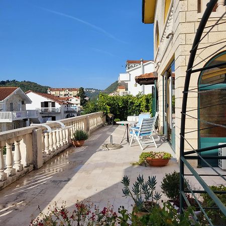 Studio Apartman Sa Pogledom Na More Meljine Bagian luar foto