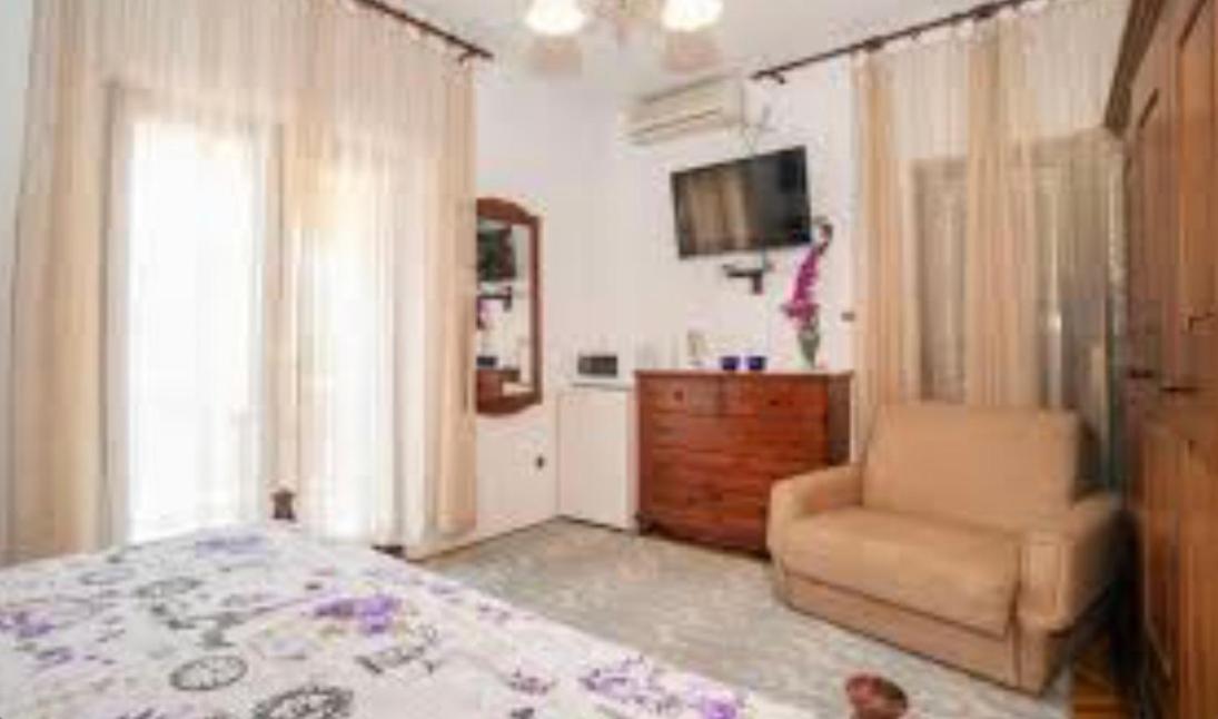 Studio Apartman Sa Pogledom Na More Meljine Bagian luar foto