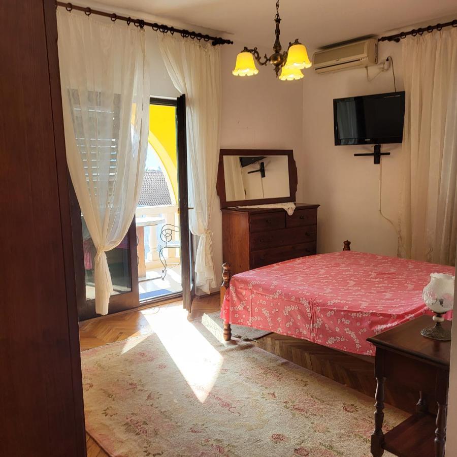 Studio Apartman Sa Pogledom Na More Meljine Bagian luar foto
