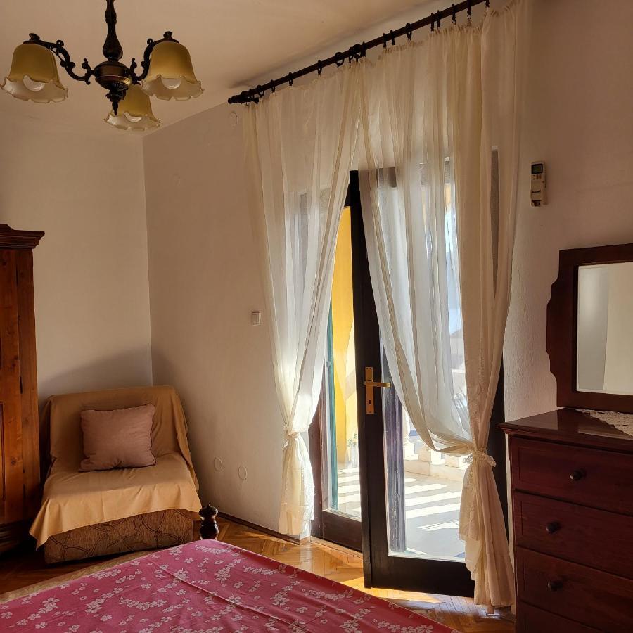 Studio Apartman Sa Pogledom Na More Meljine Bagian luar foto